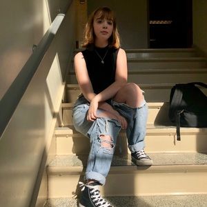 Meet your Posher, Emily